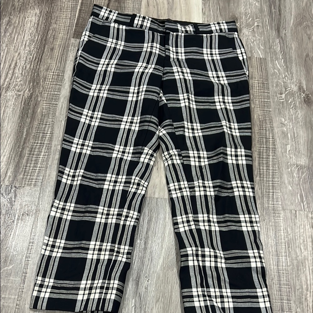 Banana Republic Black and White Chino Pants